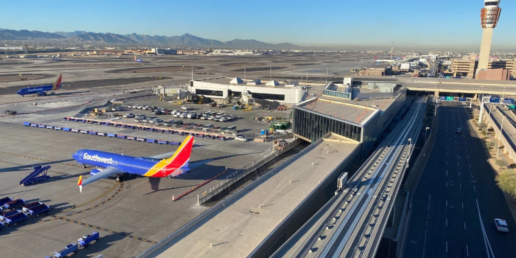 Phoenix (PHX) - Airport Parking