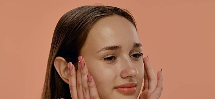 Pigmentation Treatment for Addressing Dark Areas on the Face