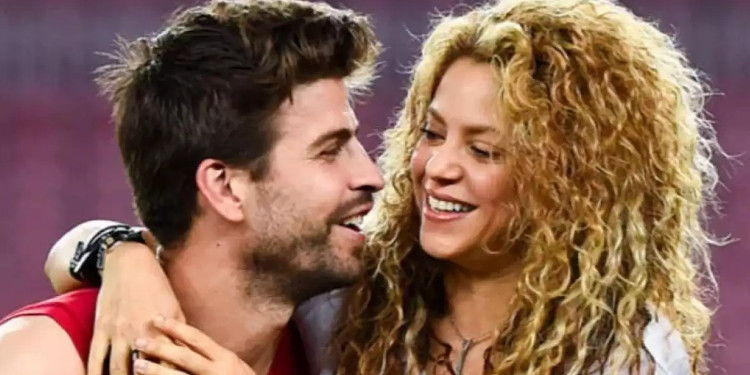 Pique, Shakira'yı Aldattı İddiası