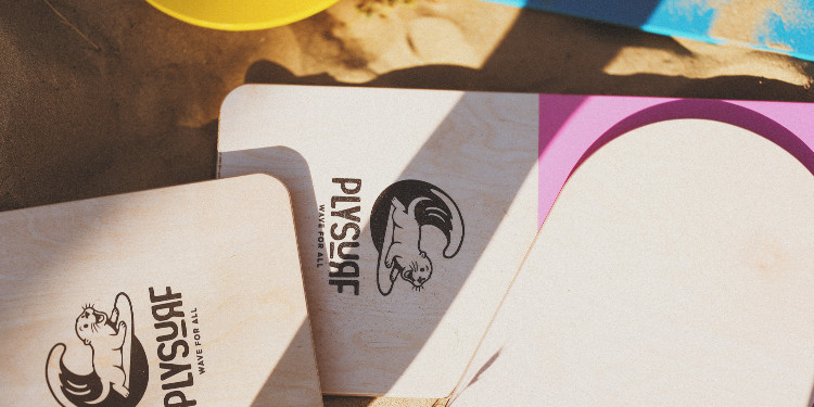 Ply Surf Ekibi Kimdir?