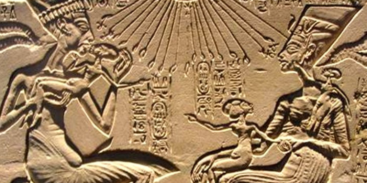 Putları Yıkan Bir Firavun: Akhenaton