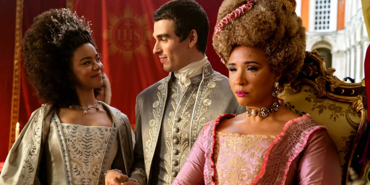 Queen Charlotte Bridgerton'ın En Karanlık  Sırrını Açıklıyor!