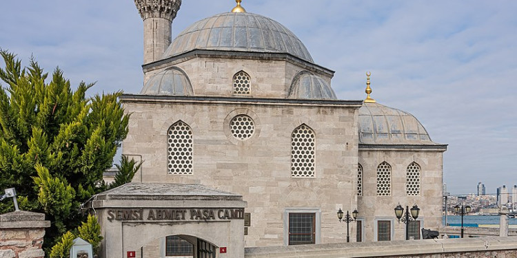 ŞEMSİ PAŞA (KUŞKONMAZ) CAMİİ