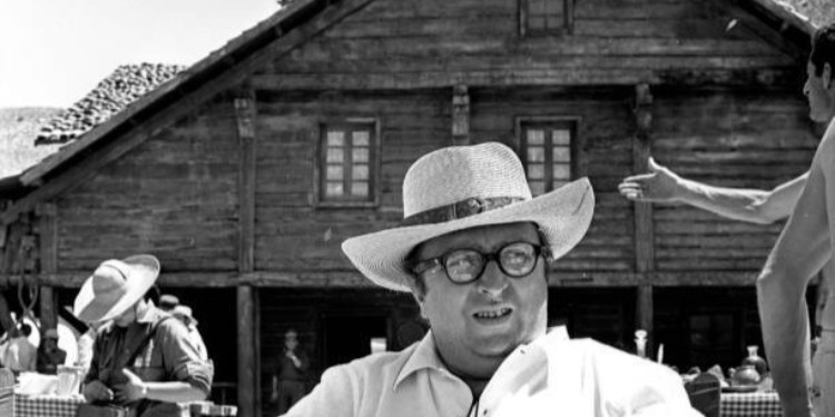 Sergio Leone; Spaghetti Western ve Dolar Üçlemesi