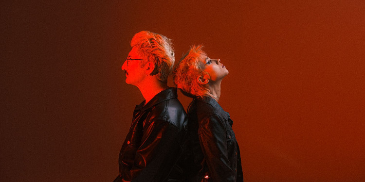 Softies Hype Up! Yeni Albüm Dans İllüzyon Yayında