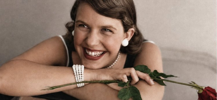 Sylvia Plath’ın İncir Ağacı Metaforu: Seçmek mi, Vazgeçmek mi?