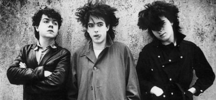 The Cure ve Three Imaginary Boys: Trendlerin Peşinden Koşmayan Bir Tren