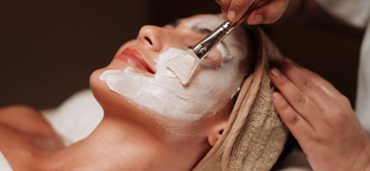 Top Dermatologists and Skin Care Clinics in Riyadh