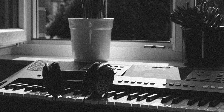 Türkiye’de Müzik A.Ş. – Bölüm 1: Algoritma Hapishanesinde Tek Tipleşmek #Dosya