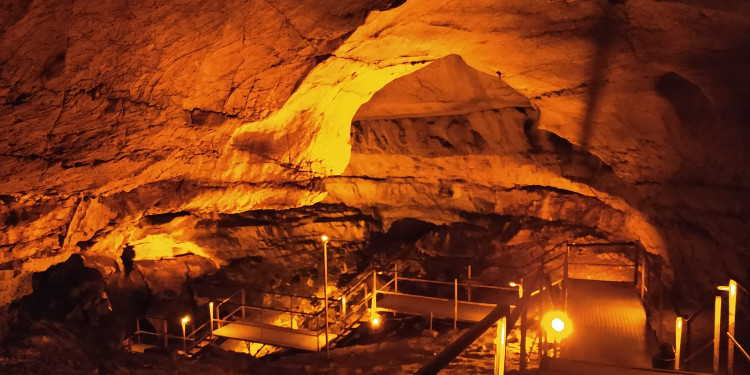 Türkiye'nin En Uzunu: Tınaztepe Mağaraları