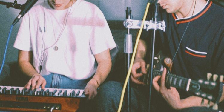 Uclercagri Ve Soft Analog'u Bir Araya Getiren Yeni Şarkı Çıktı