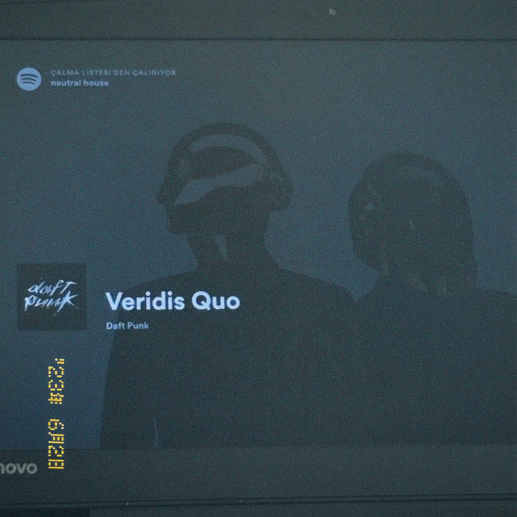 Veridis Quo