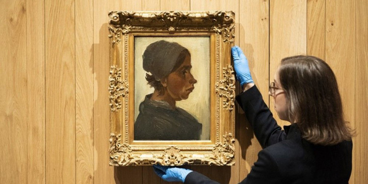 Vincent Van Gogh'un "kadın Başı" Tablosu 1.6 Milyon Euroya Satıldı