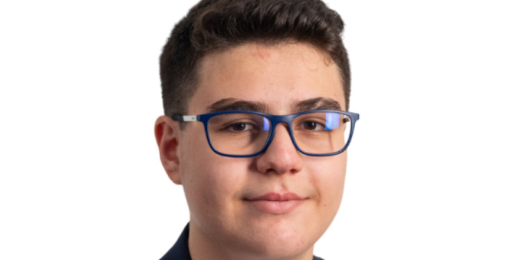 YAĞIZ KAĞAN ERDOĞMUŞ (BU ÇOCUK ÇOK BAŞKA)