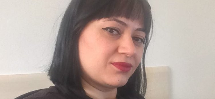 Yetenekli Yazar Betül Fırat ile Söyleşi