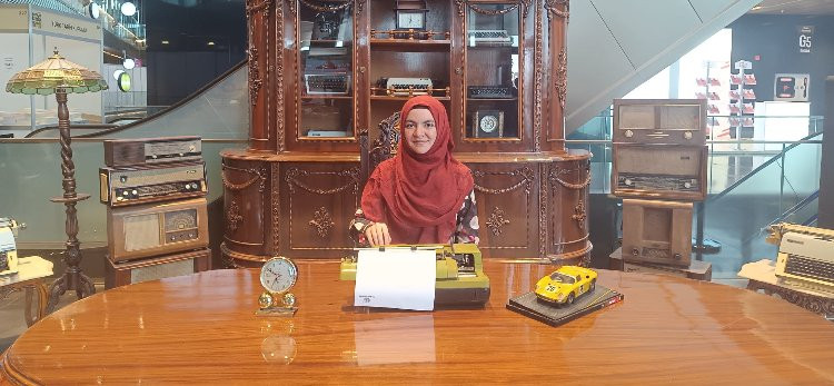 Yetenekli Yazar Gizem Çetin ile Söyleşi