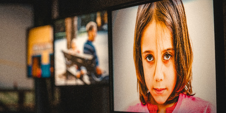ZEKİ DEMİRKUBUZ’UN İLK SERGİSİ “HAYAT” MÜZE GAZHANE’DE AÇILDI