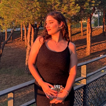 Ecem Durmuş
